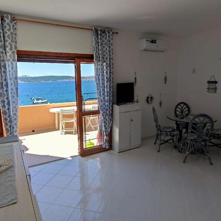 Appartamento Oltremare Vista Mare La Maddalena  Exteriör bild