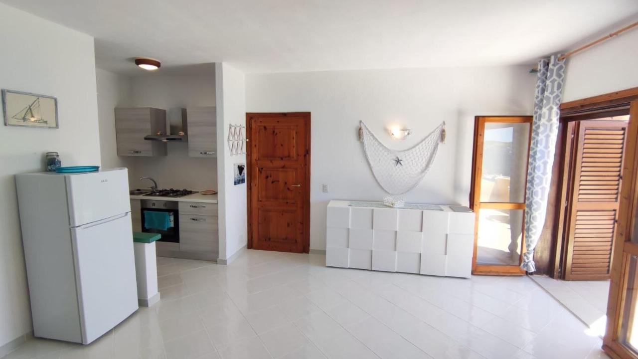 Appartamento Oltremare Vista Mare La Maddalena  Exteriör bild