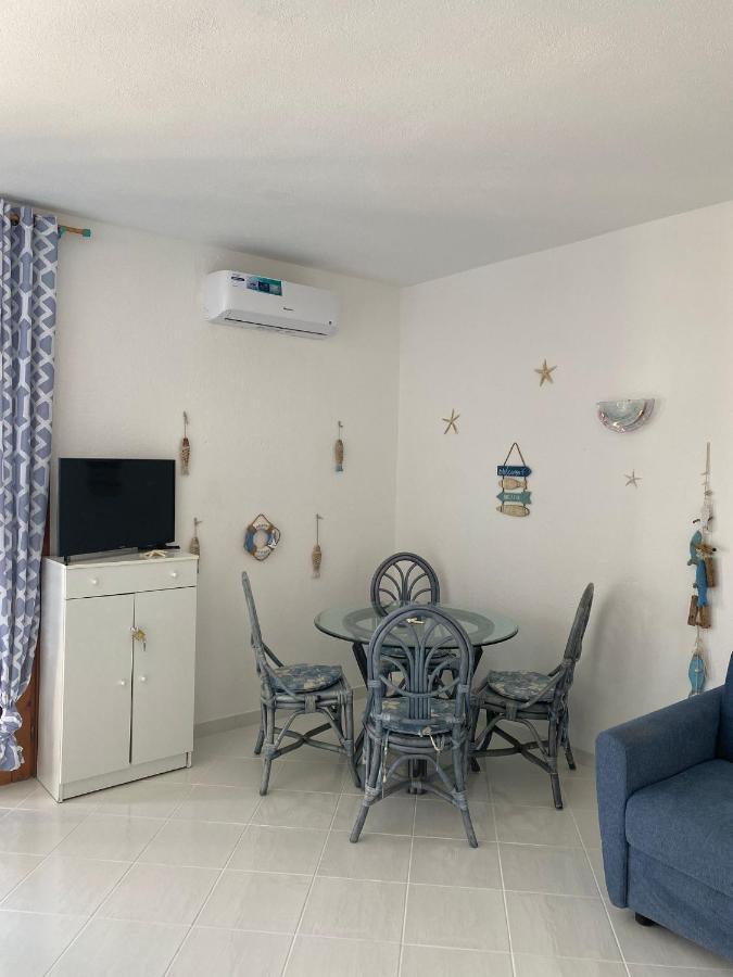 Appartamento Oltremare Vista Mare La Maddalena  Exteriör bild